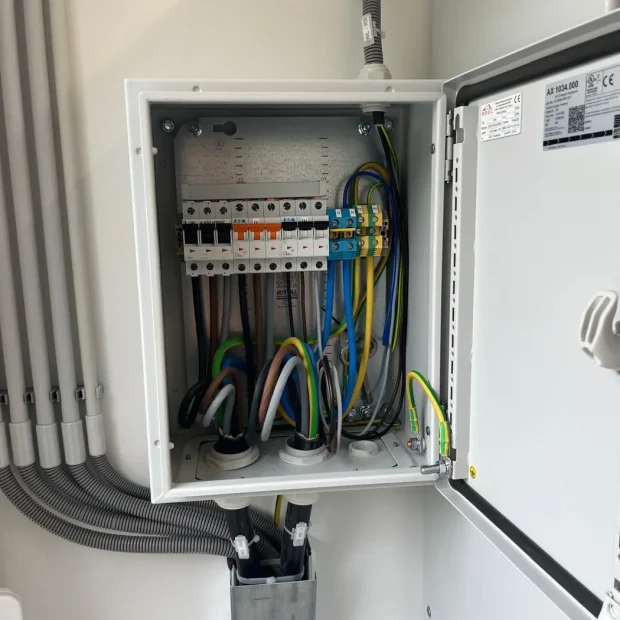 Rozvádzač a elektroinštalácia technológie ČOV v Bobrovníku pri Liptovskej Mare