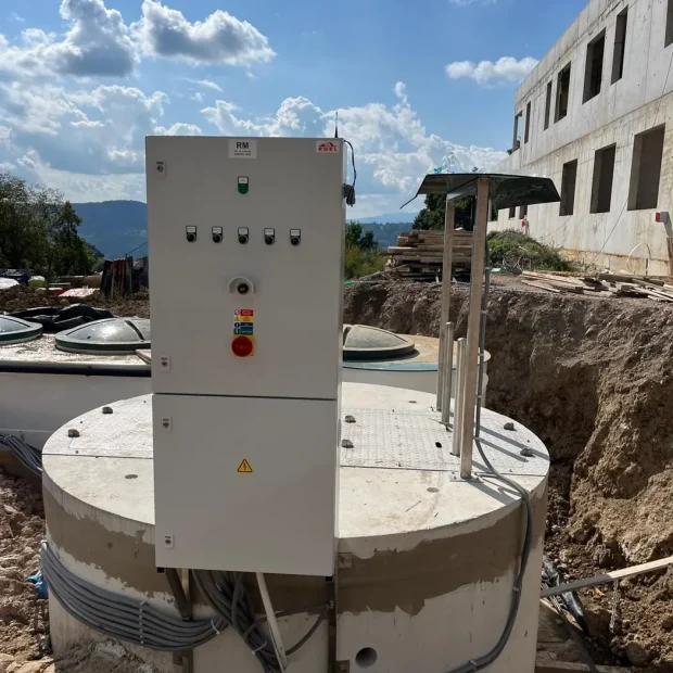 Rozvádzač a elektroinštalácia technológie pre novú výstavbu v Kremnici
